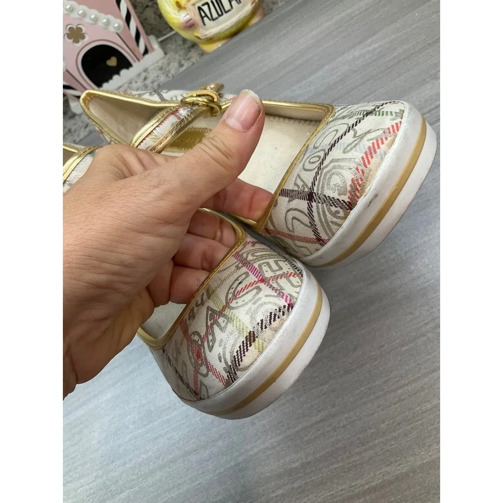 VINTAGE COACH POPPY MARY JANE HEELS
